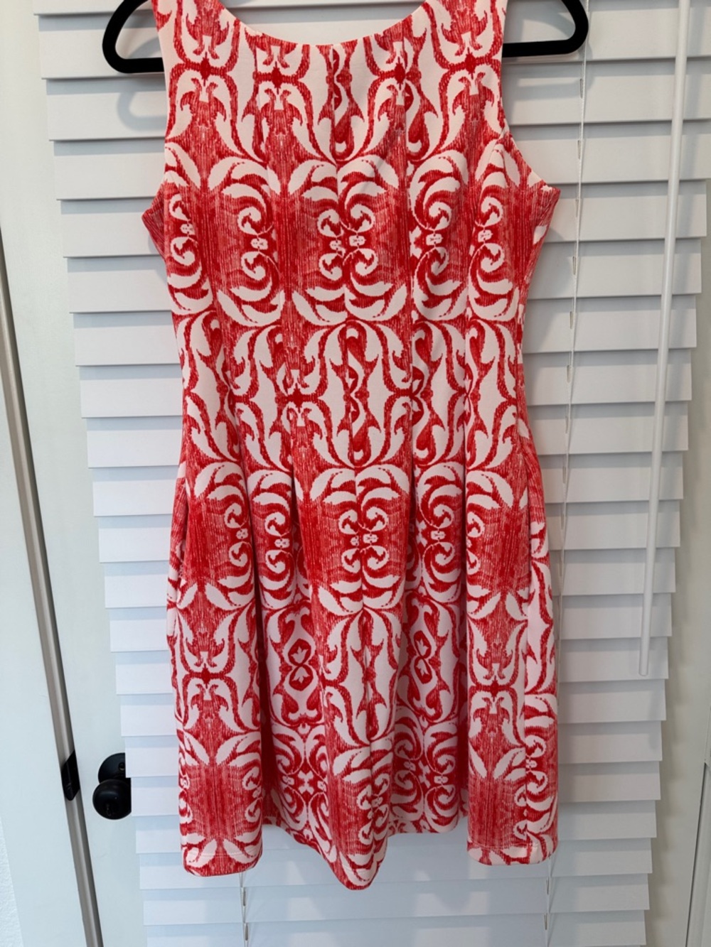 Gabby Skye Midi A-Line Red White Dress Women's 6 Sleeveless Spring Summer Career